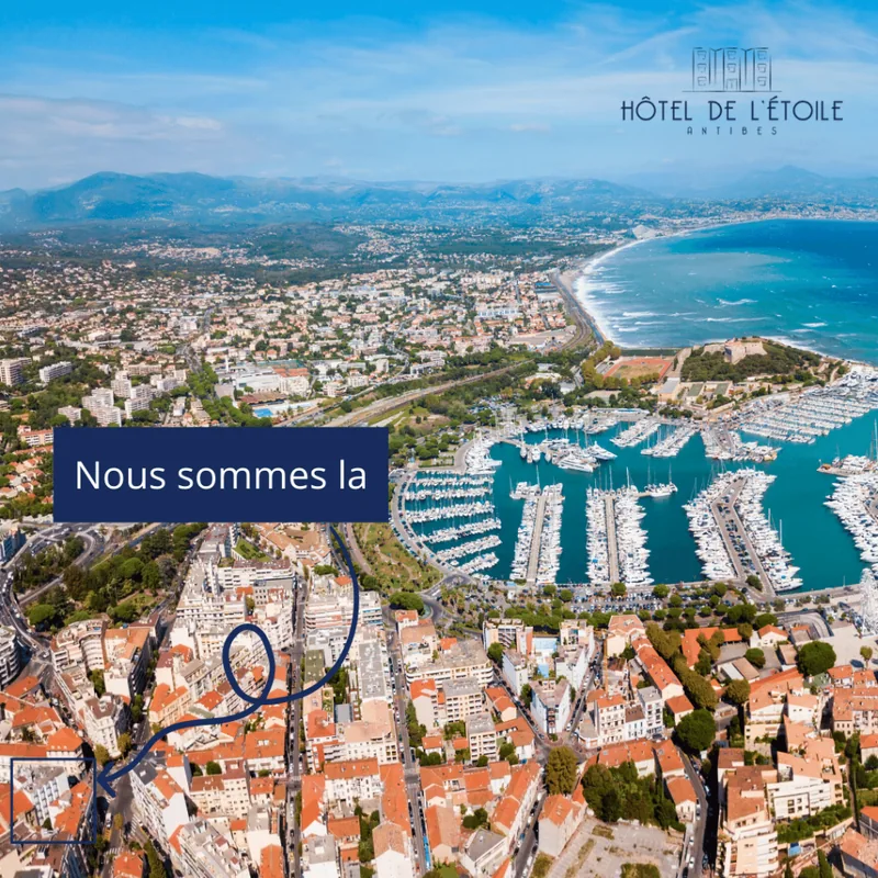 Vue aérienne indiquant la situation de l’hôtel à Antibes